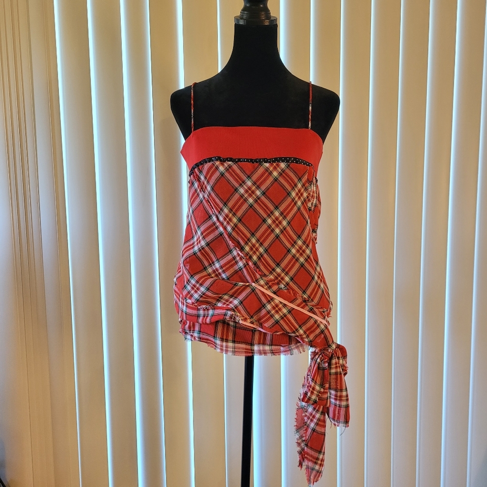 Red Plaid Strapless Top - Picture 2 of 13